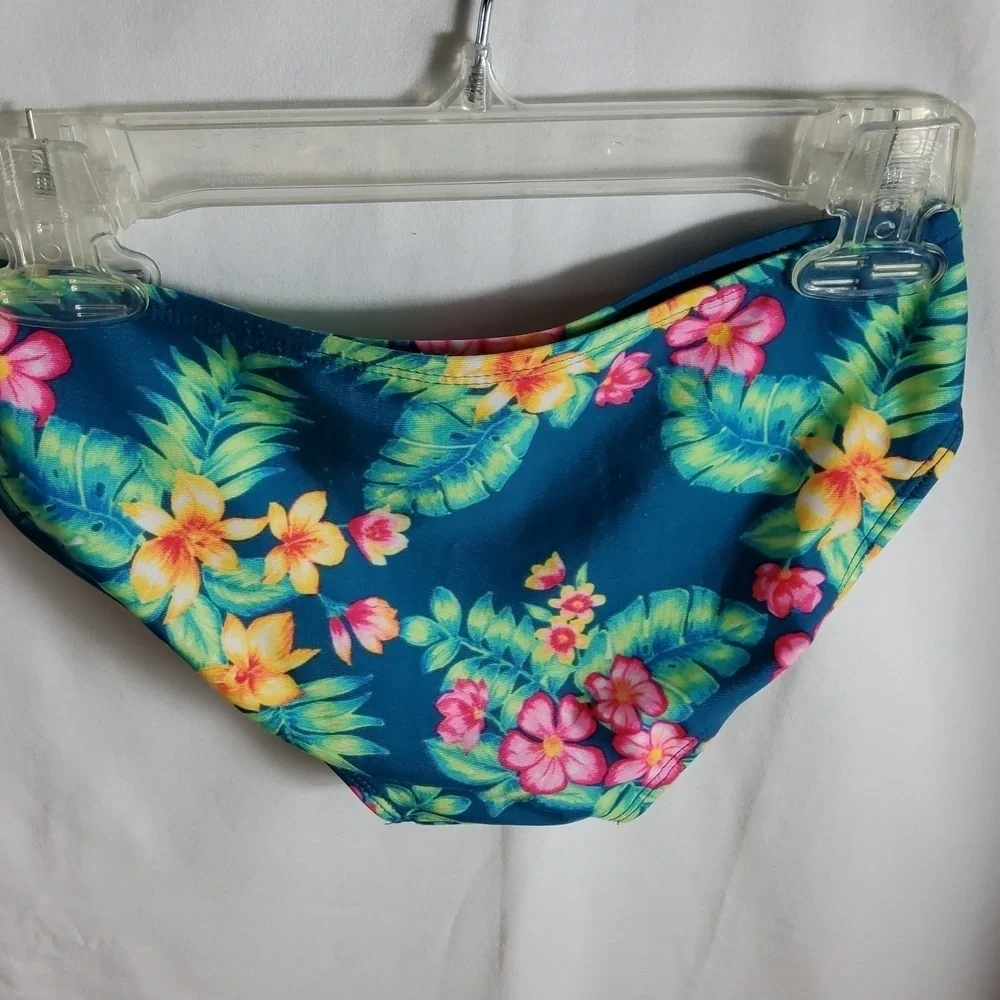 Art Class Girl's Floral Bikini Set Size 8